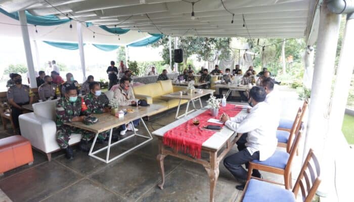 Tanggapan Masyarakat Terhadap Netralitas Tni Dan Polri Dalam Pilkada Cimahi