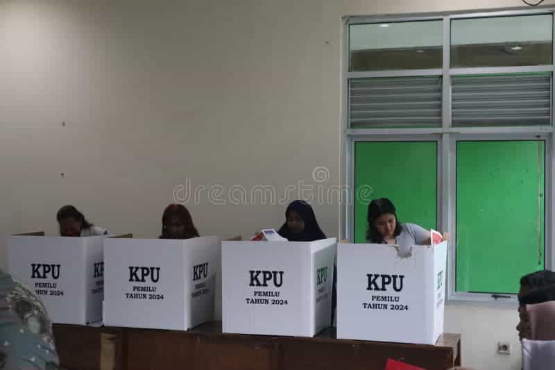 Pemilihan Peralatan Pencoblosan Pilkada Bekasi