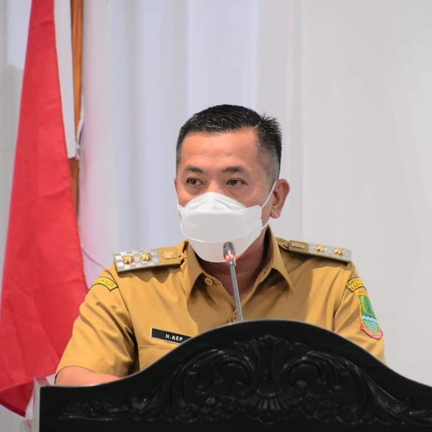 Strategi Politik Santun Di Pilkada Karawang