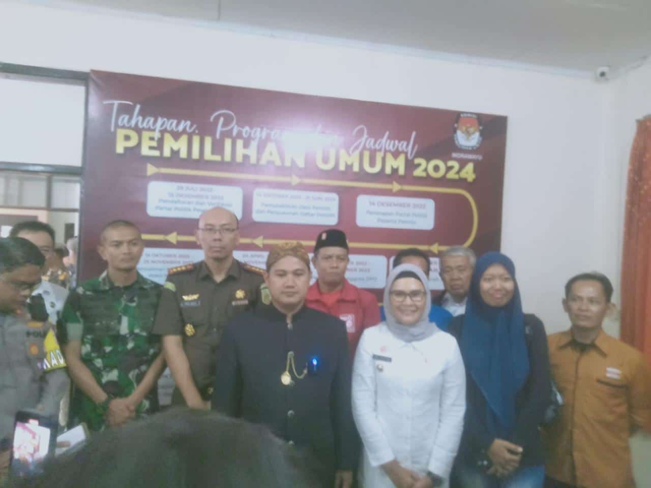 Proses Pendaftaran Calon Pilkada Indramayu 2024