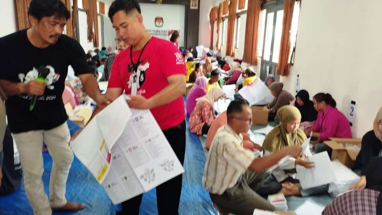 KPU Purwakarta Rekap DPT 2024