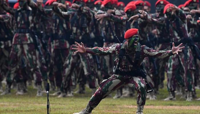 Tanggapan Masyarakat Terhadap Netralitas Tni Dan Polri Dalam Pilkada Subang