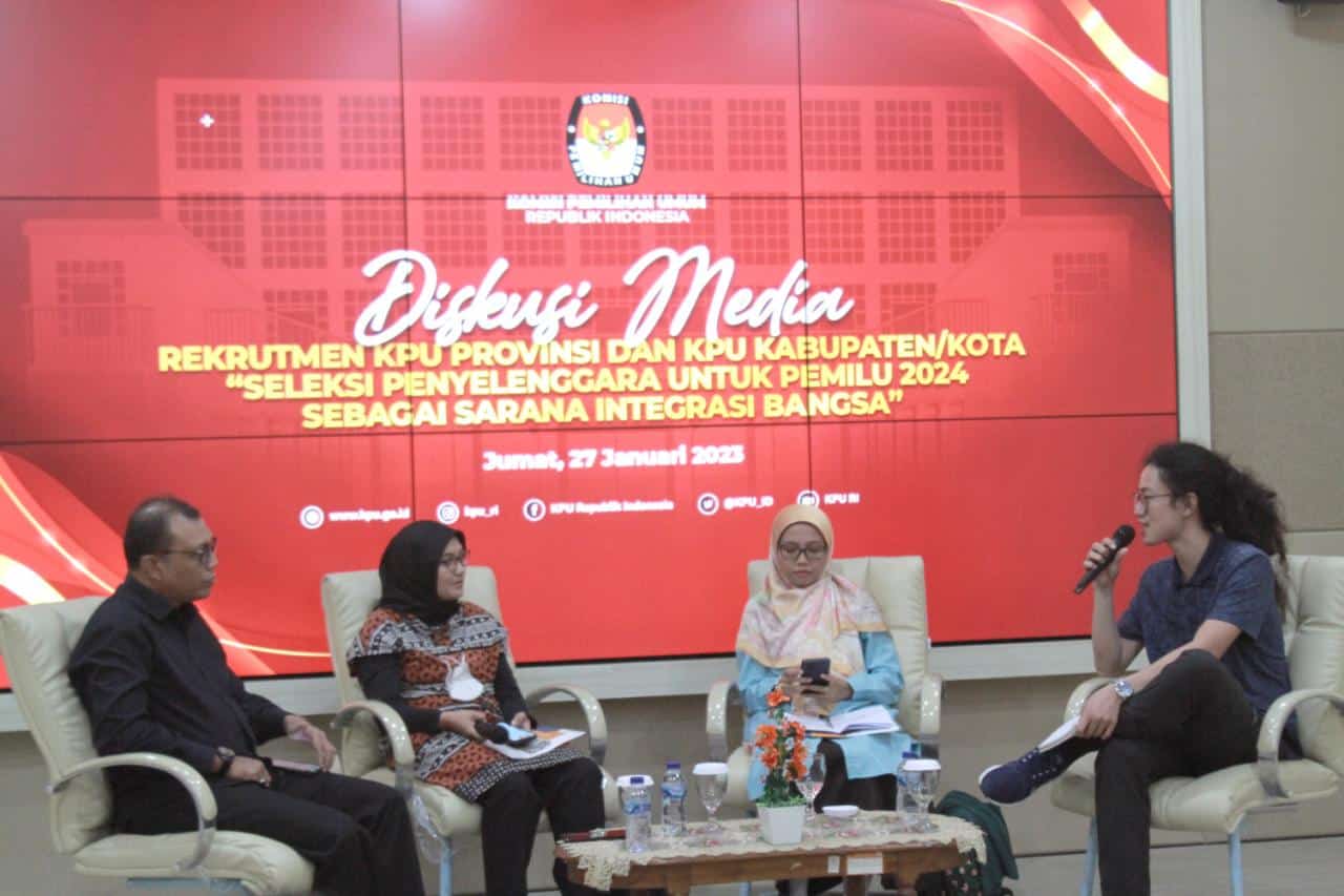 Peran Media Massa Dalam Pilkada Indramayu 2024