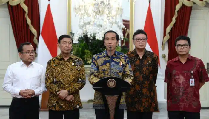 Peran Bawaslu Dalam Mengawasi Netralitas Tni Dan Polri Di Pilkada Indramayu